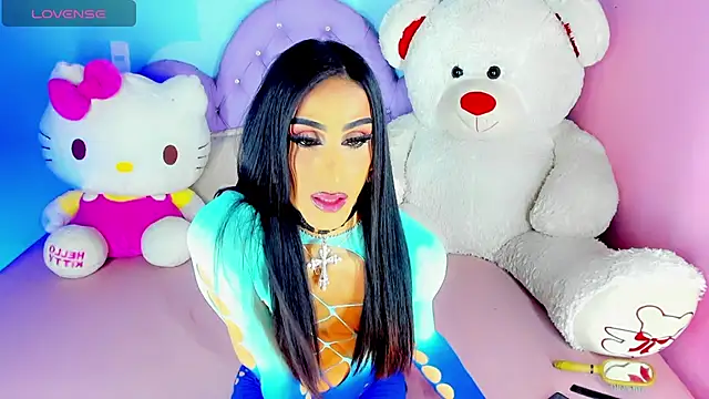 SexyJuliaa01 Adlı Modelin Canlı XXX Sohbeti