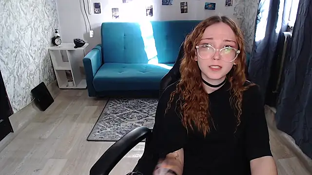 AmeliaKamishiro Chat XXX in diretta