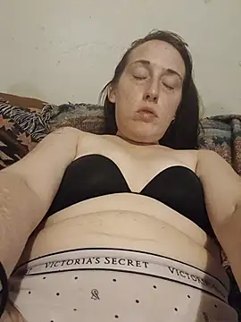 PhatAss_Kummmilla Adlı Modelin Canlı XXX Sohbeti