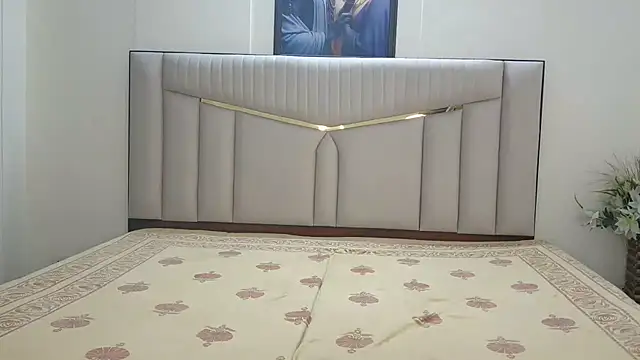دردشة Secret_Sarikaa الجنسية المباشرة