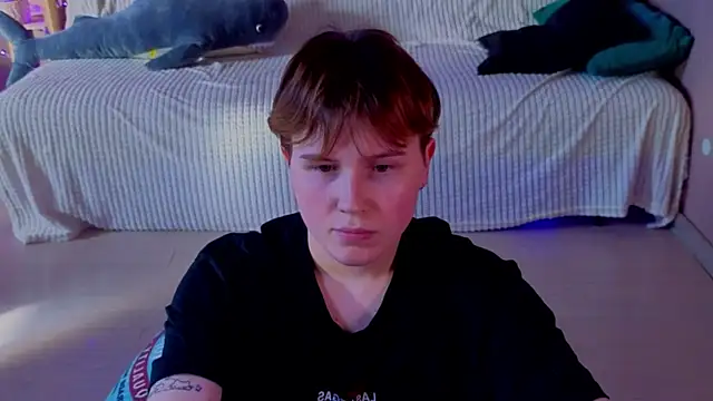 two_gerls_here's Live XXX Chat