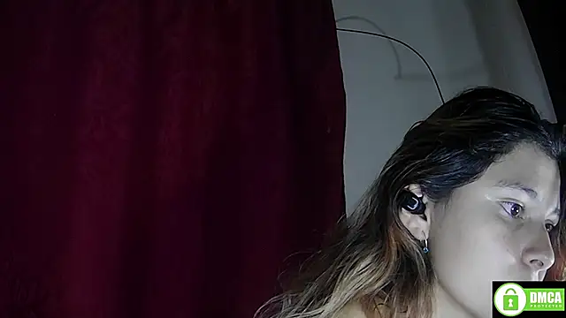 StarElii Adlı Modelin Canlı XXX Sohbeti