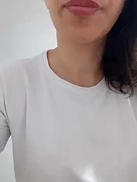 Defne0734's Live XXX Chat