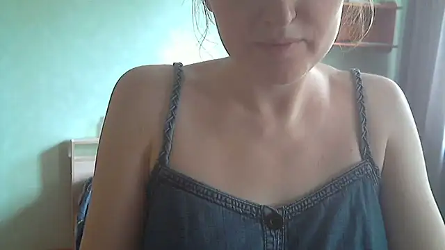 Holistic_woman Adlı Modelin Canlı XXX Sohbeti