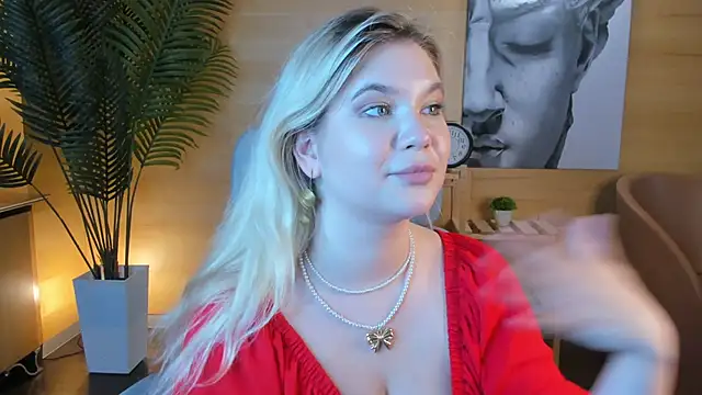 LisbethBetz Adlı Modelin Canlı XXX Sohbeti
