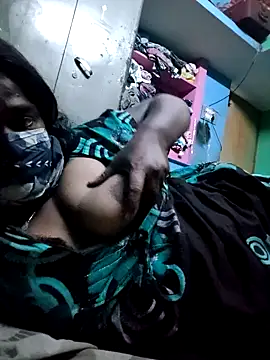 dhararni Show in webcam