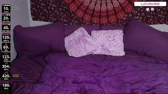 دردشة VioletBabyy الجنسية المباشرة