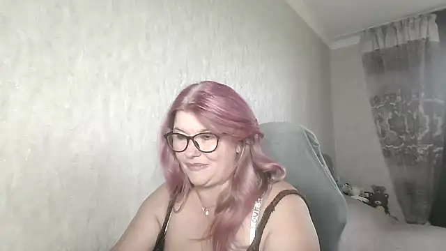 Diana_49 Adlı Modelin Canlı XXX Sohbeti