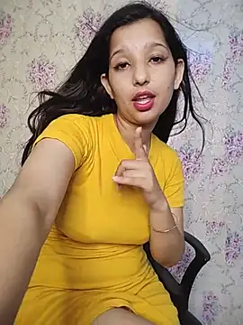 Queen_Rosyy Adlı Modelin Canlı XXX Sohbeti
