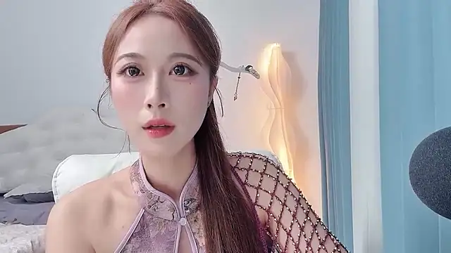 Annabb521 即時 XXX 聊天
