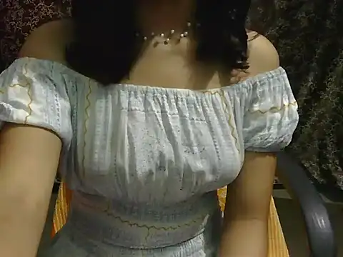 Adorable_Ayesha élő XXX-chatje