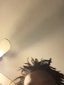 צ'אט XXX בשידור חי של Dambaby25