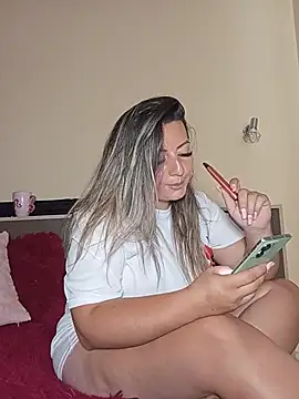 Sweetredvelvet Chat XXX live