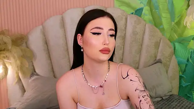 دردشة EmmaLawrens الجنسية المباشرة