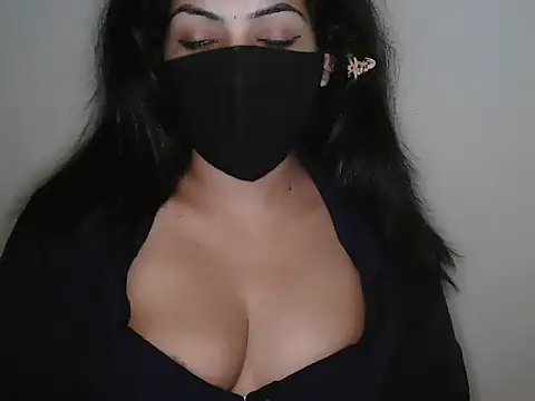Reddy_Trisha's Live XXX Chat