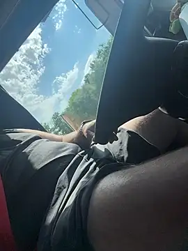 Groscul6938 现场XXX聊天