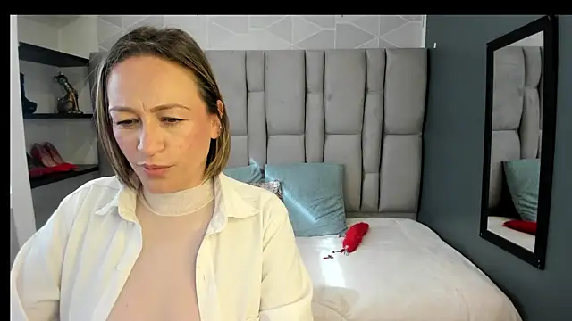 Charlot_milfn Live XXX chat