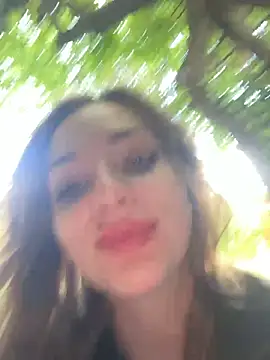 Night_dreams' Live XXX Chat