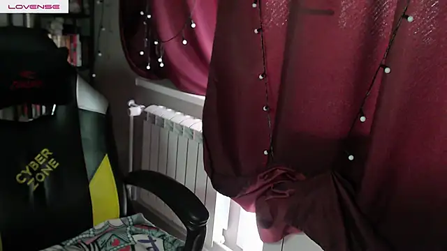 so_cute777 Adlı Modelin Canlı XXX Sohbeti