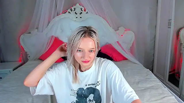 AlessaKiss' Live XXX Chat