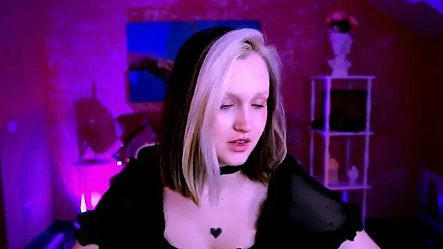 Živý XXX chat ViolettWoods