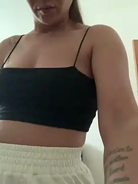 MiraMiss Chat XXX in diretta