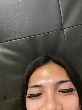 Alexa_therealhorsecock Chat XXX live