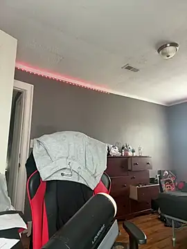 Festivitiesking1's Live XXX Chat