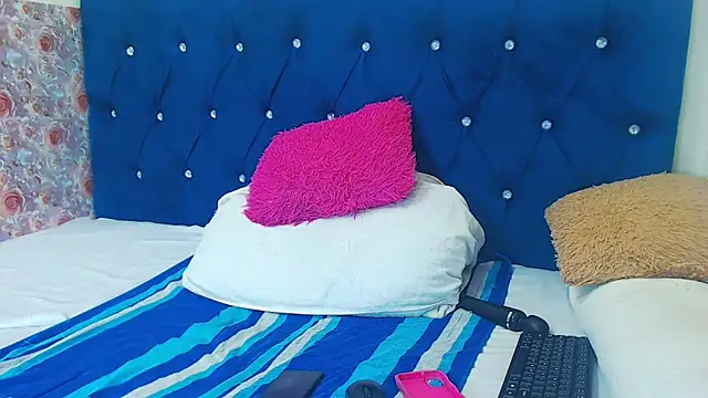 Chat +18 de Sexy_Baddie ao vivo