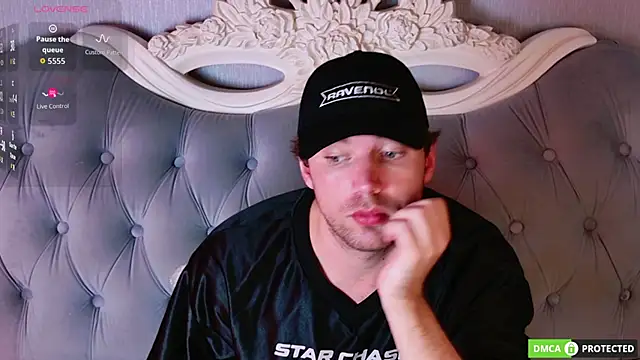 Živý XXX chat ArthurMeyers