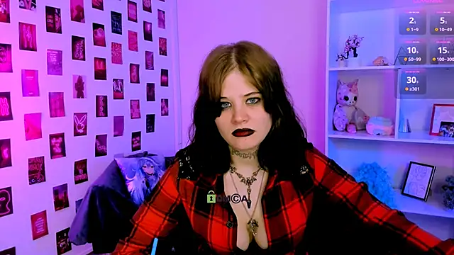 nikki_kiss_ élő XXX-chatje