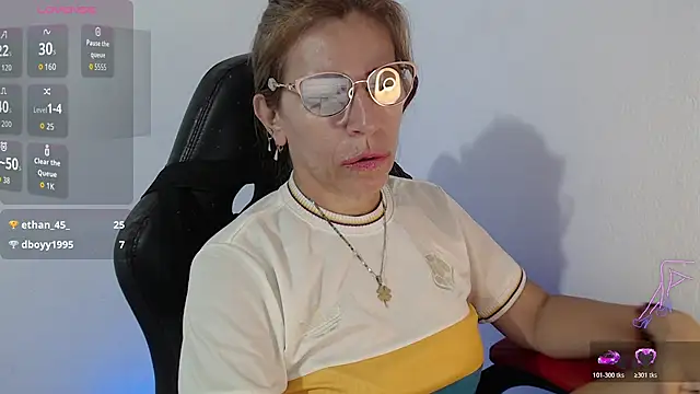 Онлайн чат XXX Chayla_Ruiz