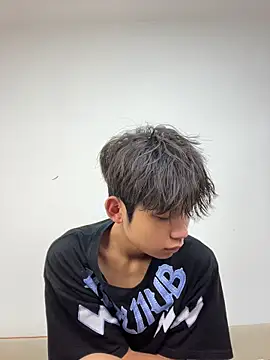 -OvO-'s Live XXX Chat
