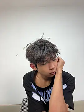 -OvO- 即時 XXX 聊天