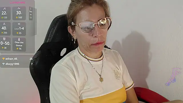 Chayla_Ruiz's Live XXX Chat