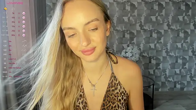 A_delina Chat XXX live