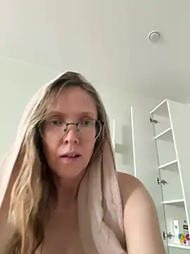MollyStory লাইভ XXX চ্যাট