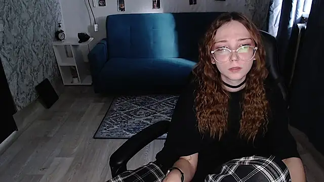 AmeliaKamishiro Chat XXX in diretta