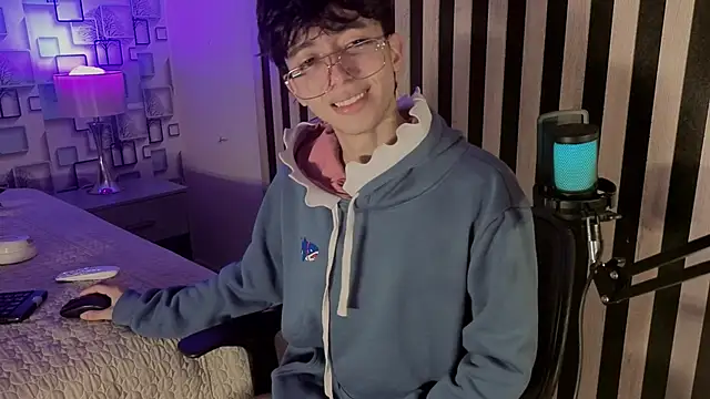 Twink_Sebas7 网络视讯表演