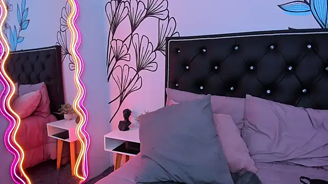 Sweet_Ariadna_ 现场XXX聊天