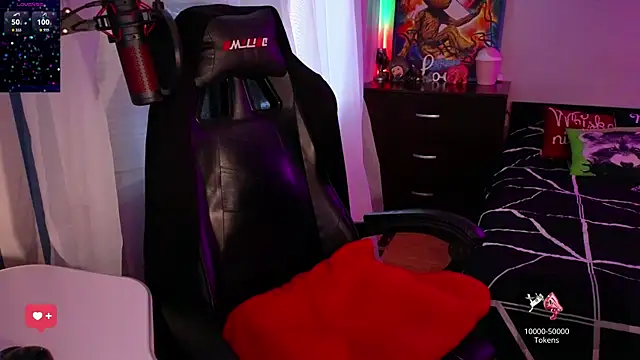 LadyLLS live XXX chat