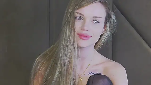 MarilynNova Live XXX Chat