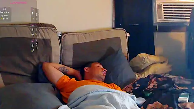 YoBleez's Live XXX Chat