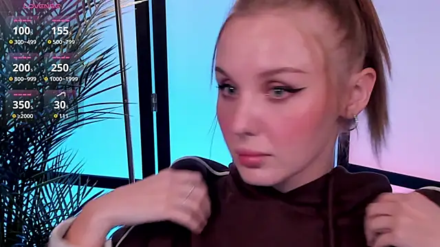 LianaFord's Live XXX Chat
