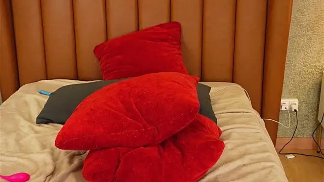 violetazoraya Adlı Modelin Canlı XXX Sohbeti