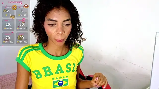 Chat XXX ao vivo de ElisaBoyer