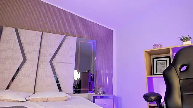 Онлайн чат XXX Axel_grey_