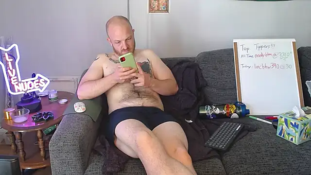 SeanSativa Adlı Modelin Canlı XXX Sohbeti