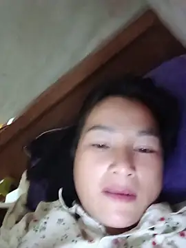 Chat XXX ao vivo de Yuzi-i