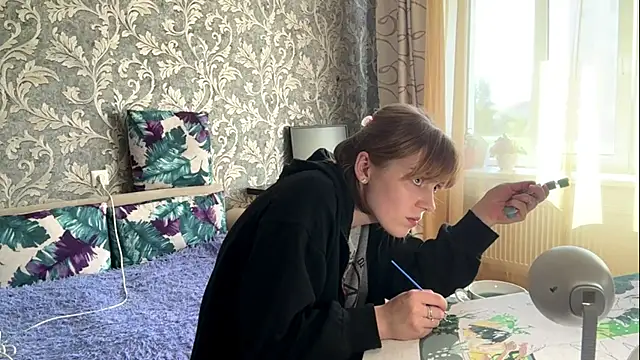 ShonnaTweddle Adlı Modelin Canlı XXX Sohbeti